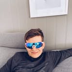 Adrian Hansen - Facebook
