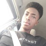 adrian hinds - @quengboss62 - Instagram