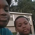 Adrian - @adrianhinson2 - Instagram