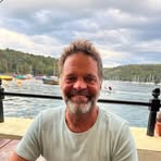 Adrian Hoff - Facebook