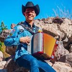 Adrian Holguin - @adrianholguingarcia - Instagram