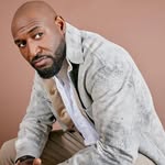 Adrian Holmes - @adri_anholmes - Instagram