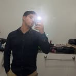 Adrian Hoyos - Facebook