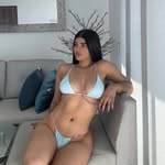 Adriana Isabela - @adrianaisabelao - Instagram