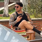 Adrian León - @adrian7leon - Instagram