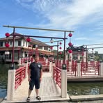 Adrian Lung BG - Facebook