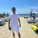 Adrian Macovei - @adrianomacovei - Instagram