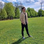Adrian Maj - @adeqmaj - Instagram
