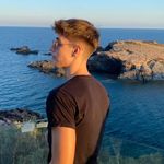 𝐀𝐃𝐑𝐈𝐀𝐍 - @adrianmartinezz3 - Instagram
