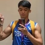 Adrian Medrano - @imalexll - Instagram