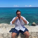Adrian Mellado - @adrianrdzmellado - Instagram