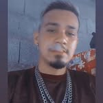 Adrian Mello - @adrian.mello.1422 - Instagram