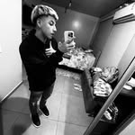Adrian Mello - @adrian_melllo - Instagram