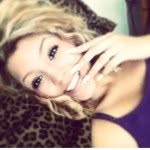 Adrian Micheals - @adri_cakess - Instagram