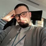@adrianmilosz - Instagram