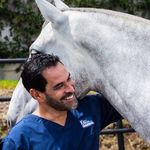 Dr. Adrián Molina - @adrianmolinadoc - Instagram