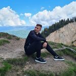 Adrian Muntean - @adrianmuntean25 - Instagram