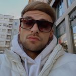 Adrián Negru - @adriannegru27 - Instagram
