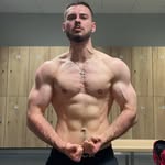 ADRIAN NICOLAS - @adrian.nic0las - Instagram