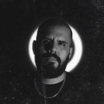 Adrián Obregón - @adrianmakesnoise - Instagram