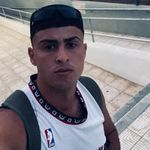 @adrianpichurrinas - Instagram