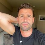 Adrian Pilch - Facebook