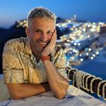 Adrian Sandu - @sanduadrian - Instagram