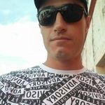 Adrian Simental - @simentaladrian22 - Instagram