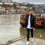 Adrián Tomás - @adriantomass - Instagram