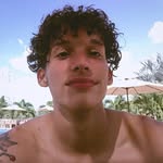Adrian Torrealba - @cabello_de_cotufa - Instagram