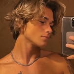 adrian - @adrian__travers - Instagram