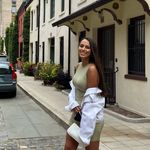 Adriana Valcarcel - @adrianavalcarcel - Instagram