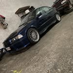 Adrian_valerio - @_adriandeskloro_325i - Instagram