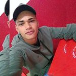 Adrian Veiga - @adrian.veiga.7330 - Instagram