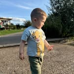 Adrian Vele - @adrian.vele.5439 - Instagram