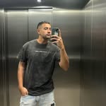 Adrian Veleizan - @adrian.veleizan - Instagram
