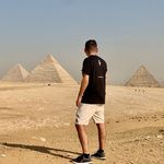 𝗔𝗗𝗥𝗜𝗔𝗡 𝗔𝗙𝗧𝗜𝗡 - @adrian_wanderlust - Instagram