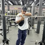 Adrian Valencia - @adrian_workout99 - Instagram