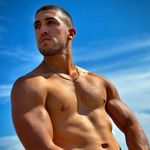 ADRIAN ZERPA //  Coach Fitness & Mindset - @adrianzfitness - Instagram