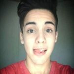 Dereck  Adrian - @adrian_zuckerman - Instagram