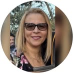 Adriana Abrams - Facebook