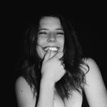 𝙰𝚍𝚛𝚒 𝚘𝚑𝚗𝚎 𝙼𝚊𝚌𝚔𝚎 𝚠𝚊̈𝚛 𝙺𝚊𝚌𝚔𝚎. 💩 - @adrianaangermeier - Instagram