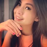 Adriana Gebby - @adrianacellaz - Instagram