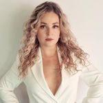 Adriana Chacón - @torreschaconadriana - Instagram