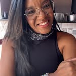 Adriana Moreira - @adriana_ivan_ - Instagram