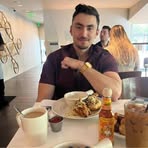 Adam Adriano - Facebook