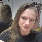 Adriane Becker - @adriane.becker.902 - Instagram