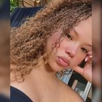 Adrianne Silva - @adriiannesilva - Instagram