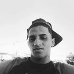 Adriano Valente - @adrianovalente49 - Instagram