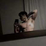 Adriel Reyes - @adriel_10512003 - Instagram